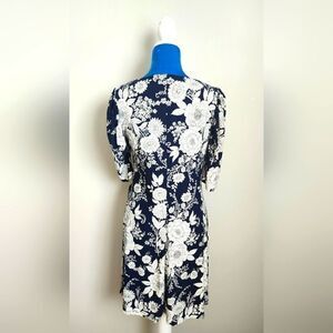 NEW WOMEN'S DRESS TOMMY HILFIGER FLORAL PRINT BLUE-WHITE COLOR SIZE 4.